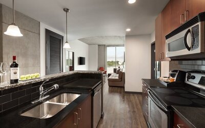 Twelve Midtown, Autograph Collection