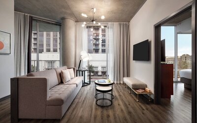 Twelve Midtown, Autograph Collection