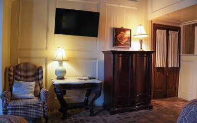 The Olivier House Hotel