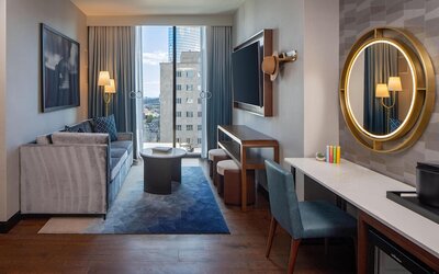 Tempo By Hilton Nashville Downtown