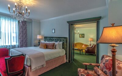 The Pontchartrain Hotel