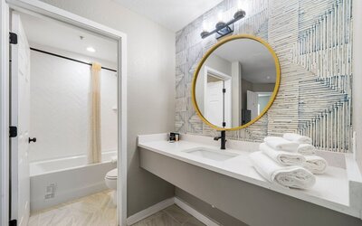 Chic Condo Retreat in Central Buckhead Atlanta
