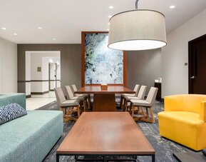 Hyatt Place Austin Airport