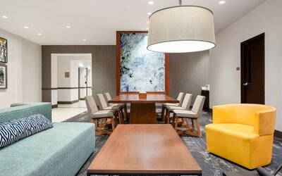 Hyatt Place Austin Airport