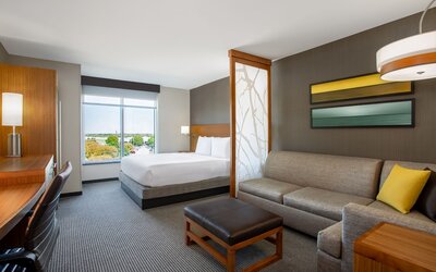 Hyatt Place Austin Airport