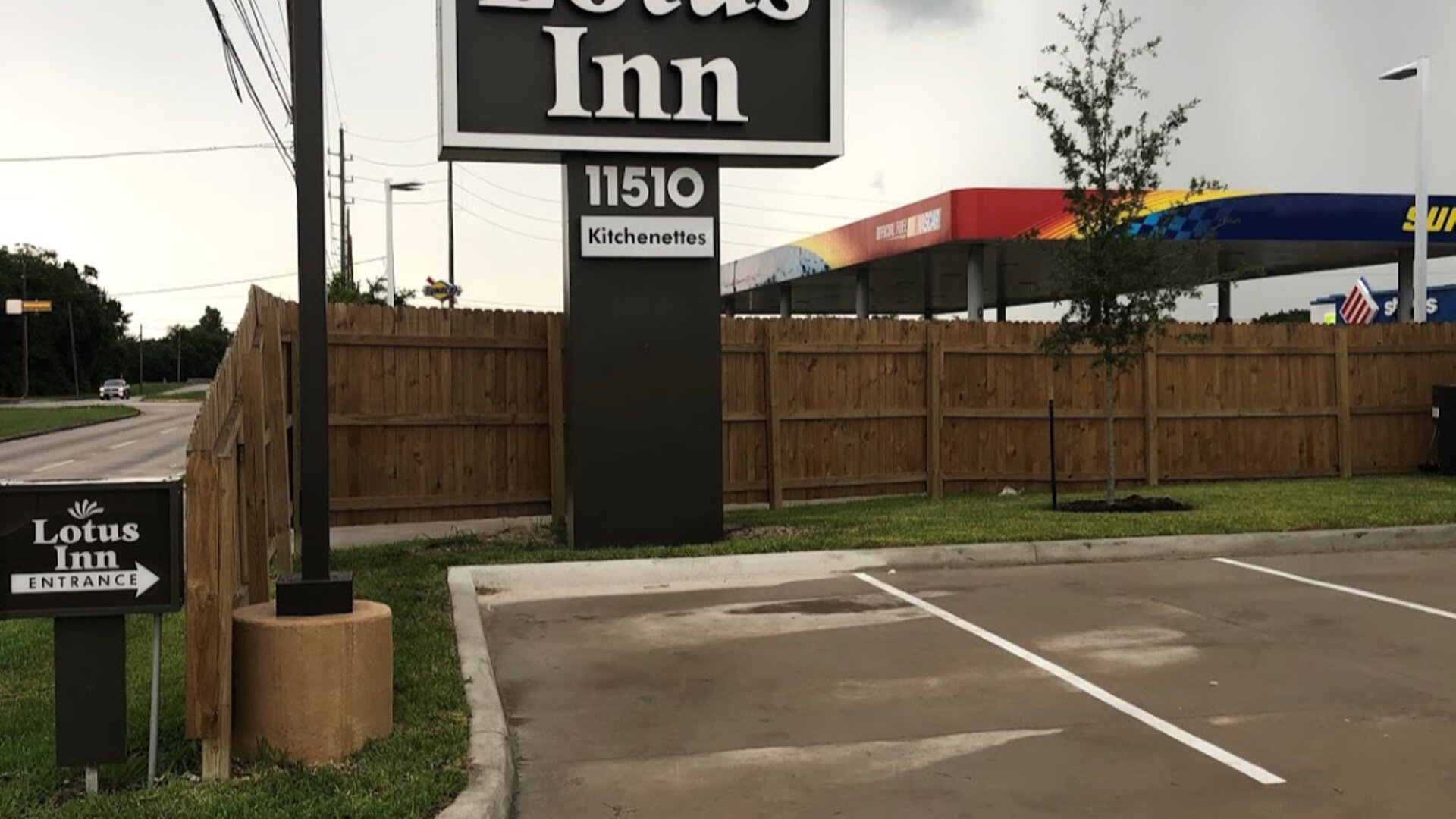 Lotus Inn