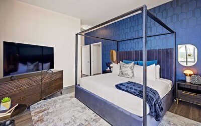 Placemakr Premier SoBro