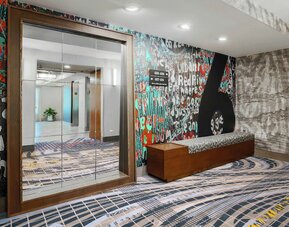 Hampton Inn & Suites Austin Downtown
