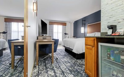 Hampton Inn & Suites Austin Downtown