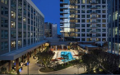Epicurean Atlanta, Autograph Collection