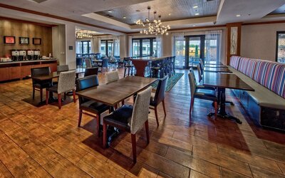Hampton Inn & Suites Austin Downtown
