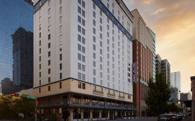 Hampton Inn & Suites Austin Downtown