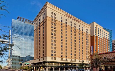 Hampton Inn & Suites Austin Downtown