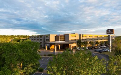 DoubleTree by Hilton Hotel Austin Northwest Arboretum