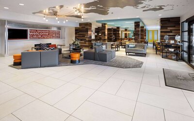 La Quinta Inn & Suites by Wyndham Atlanta Airport North