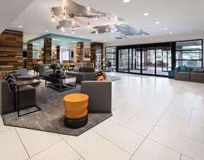 La Quinta Inn & Suites by Wyndham Atlanta Airport North