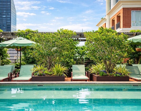 The Barnett - JDV by Hyatt
