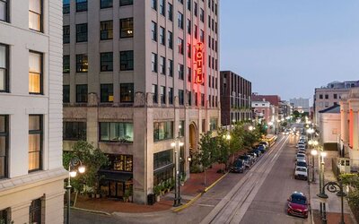 The Barnett - JDV by Hyatt