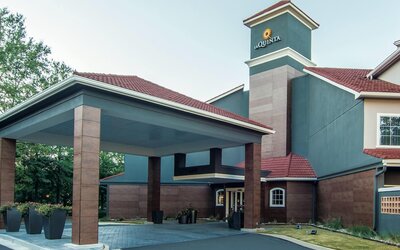 La Quinta Inn & Suites by Wyndham Atlanta Perimeter Medical