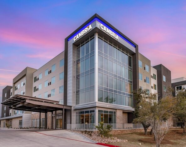 Cambria Hotel Austin Uptown Near The Domain