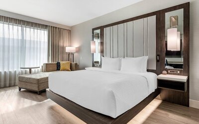 Cambria Hotel Austin Uptown Near The Domain