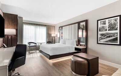 Cambria Hotel Austin Uptown Near The Domain