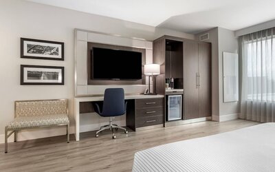 Cambria Hotel Austin Uptown Near The Domain