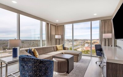 Cambria Hotel Austin Uptown Near The Domain