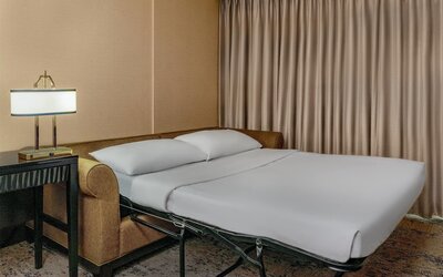 Courtland Grand Hotel, Trademark Collection by Wyndham