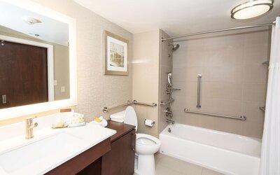 Doubletree Suites by Hilton at The Battery Atlanta