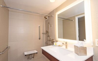 Doubletree Suites by Hilton at The Battery Atlanta