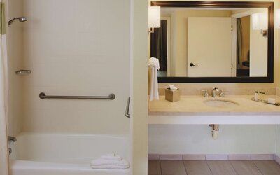 Doubletree Suites by Hilton at The Battery Atlanta
