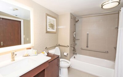 Doubletree Suites by Hilton at The Battery Atlanta