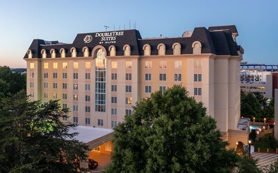 Doubletree Suites by Hilton at The Battery Atlanta