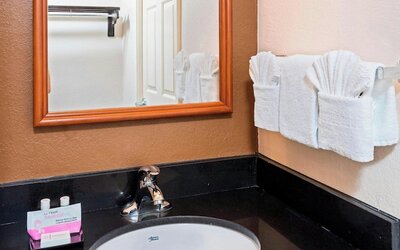 Fairfield Inn and Suites by Marriott Perimeter Center