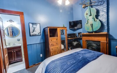 Royal Barracks Guest House