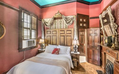 Royal Barracks Guest House
