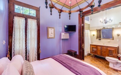 Royal Barracks Guest House