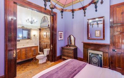 Royal Barracks Guest House