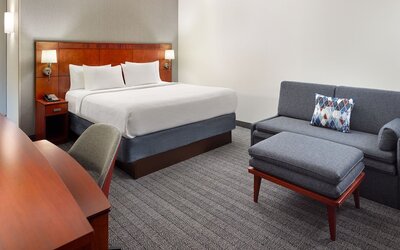 Courtyard by Marriott - Atlanta Executive Park/Emory