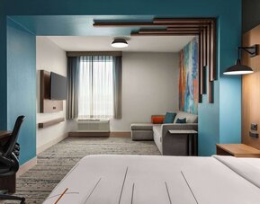 La Quinta Inn & Suites By Wyndham Austin South