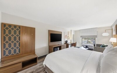 Holiday Inn Atlanta-Northlake by IHG