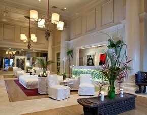 International House Hotel