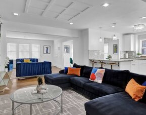 Atlanta Ivy Manor Message Now for Summer Special