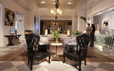 International House Hotel