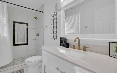 Atlanta Ivy Manor Message Now for Summer Special