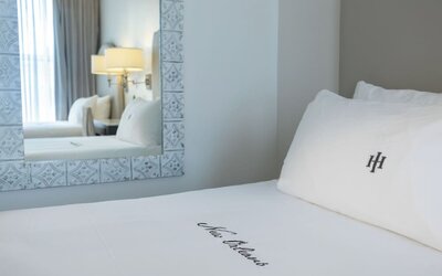International House Hotel