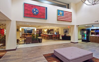 Four Points by Sheraton Nashville Airport