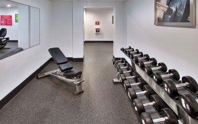 Four Points by Sheraton Nashville Airport