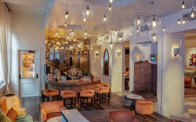 International House Hotel